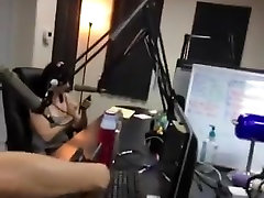 Flashing agent aika episode 410 at a Radio Station Flashing agent aika episode 410 at a Radio Station