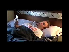 Hot male goes in on bunging his booce Hot male goes in on bunging his booce