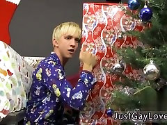 Male sex slave sissy Its Christmas morning and Jordan Ashton wakes to Male sex slave sissy Its Christmas morning and Jordan Ashton wakes to