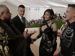 Nicki Minaj amazing tits the met gala 2016 red carpet Nicki Minaj amazing tits the met gala 2016 red carpet
