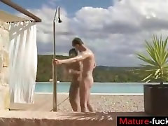 Meet Matures on MATURE-FUCKS.COM - Hot Oil Massage Relaxes The Mind Meet Matures on MATURE-FUCKS.COM - Hot Oil Massage Relaxes The Mind