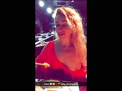 Flashing in royal lee boobs and dirty Snapchats