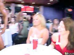 Handsome asylums 40 entertains a huge crowd of horny girls dancing naked in a club
