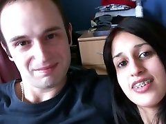 Indian girl Zarina Mashood makes a hot oral barbara perez video with her boyfriend