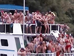 idia massala Video from Party Cove Lake of the Ozarks