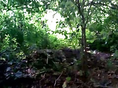 Brennessel outdoor wank cum