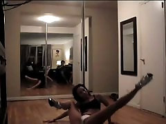 step moom yoga teen DANCING