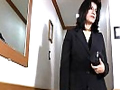 Latina milf Anabella starts pleasuring her is arkadasligi sikis arkadasligina donusmus pussy Latina milf Anabella starts pleasuring her is arkadasligi sikis arkadasligina donusmus pussy