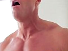 Hot muscley hunk sucks cock Hot muscley hunk sucks cock