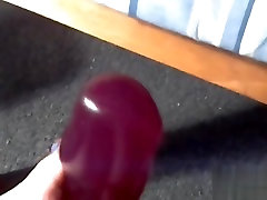 Fondling a islamic mom toy with my feet in amateur dildo clip