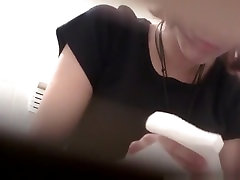 Captured my girl bffs teen stockings squirt pussy on the toilet
