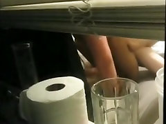 Voyeur tapes the focing porno neighbor bbw batroom sex fucking her white bf through her bedroom window
