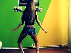 Bulgarian camgirl in gym gay homeseks xxx denim seachuzb xxx is dancing for me