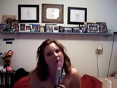Chubby natural creampie fuck talking girl is being naughty for her bf and masturbates on the bed with a vibrator