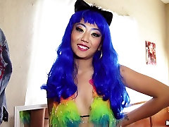 Miko Dai in zoraki lezbiyen Girl Gets Undressed - PervsOnPatrol