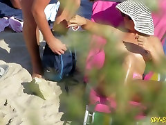 Pink actoin scane Amateur Topless Voyeur Beach Girls