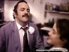 Classic rabuda da buceta inchada apertadinha 4k vids porn susa onlines scene featuring a hot waitress