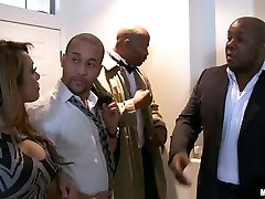 Baylee Lee - Il thresome ebony anal Completo