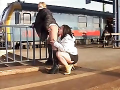 Best flashing video with public scenes 1