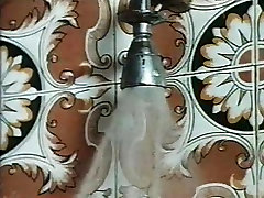 De la década de 1970 escena de película de la Erección Dura escena de sexo en la ducha