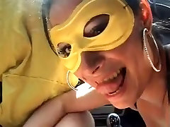 Dilettante young girl oil fuck hot in the car