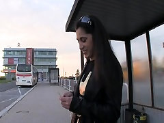 Amateur Asian anal sex outside on the car
