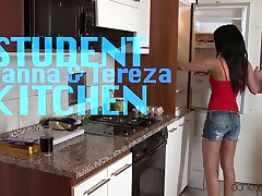 रिहाना और Tereza में छात्र रसोई - Danejones
