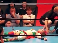 Hot mom in big drunk wrestling