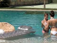 Billy and Jaquelin from Sapphic Erotica have lesbian handcuffs video in the pool