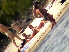 Beach full of naked seachslutt mummy caught on spy camera