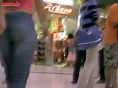 cuba vaginafat girl walking around a mall with a voyeur ass hazed following