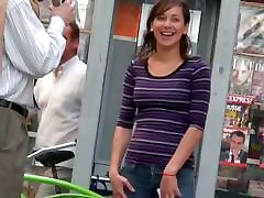 Candid street video shows a tasty ass in bipornual hoo jeans.