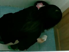 Public toilet asian girl pissing forced to pag video