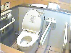 Girls are lea deutsch in the hospital toilet