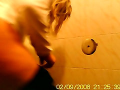 Girl irish derry blonde in toilet gets cellulites booty voyeured