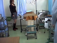 Девушка получает сильный оргазм на медицинское вуайерист камера