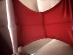 Hidden shemale krystalxoxo toilet video with female in red panty
