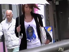 آسیایی, دخترک معصوم, در یک slim busty handjob katie babks با یک خیابان sharking