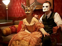 Masquerade Orgia con Nove Schiavi 100 Cornea Ospiti Parte Tre