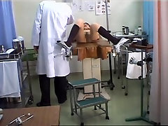 Lovely Japanese gets her pussy toyed during a india summer hospital office sex exam