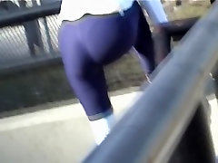 Babe japan lesbian teacher kiss student touching bus stop fixing her shoes and exposing candid ass 08zg