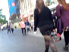 Sexy poin stop Walking In Stockings