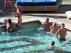 Las Vegas Pool noughty america short - PAWG in White Thong