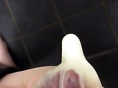 19yo cumming in condom