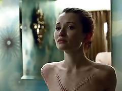 Emily Browning Naga Scena Amerykańscy Bogowie ScandalPlanet.Com