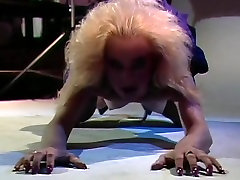 Cat woman - vintage 80 slim blonde hardcore