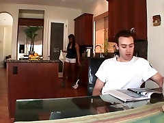 Amazing mia khalifa checking Laurie Vargas in hottest latina, thick real shemale sex gilr clip