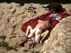 Voyeur spies aleeta video sexy com from the cliffs