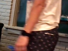 ragazza bianca con wedgie