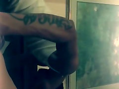 Cherrysoda: Fingered. Fucked. Fisted. - 2 mistresses 1 footslave In Interracial Threesome Cherrysoda: Fingered. Fucked. Fisted. - 2 mistresses 1 footslave In Interracial Threesome